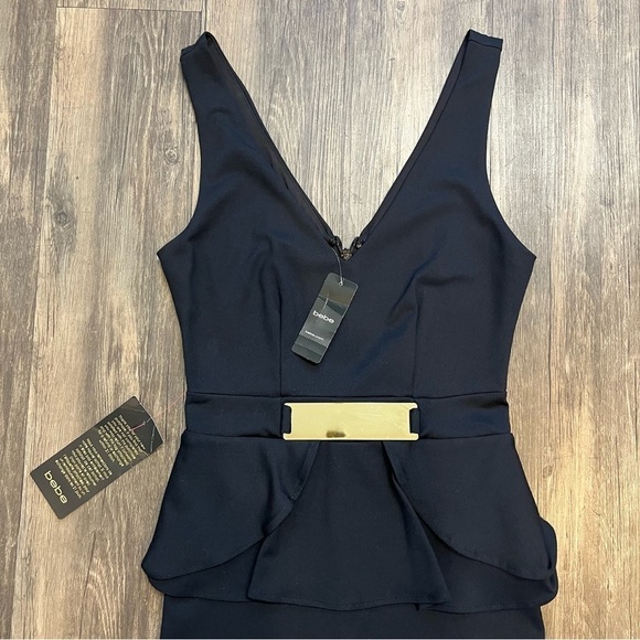 NWT Bebe Peplum Black Low Cut V Neck Short Dress Gold Detail Belt Cocktail S - Picture 6 of 15